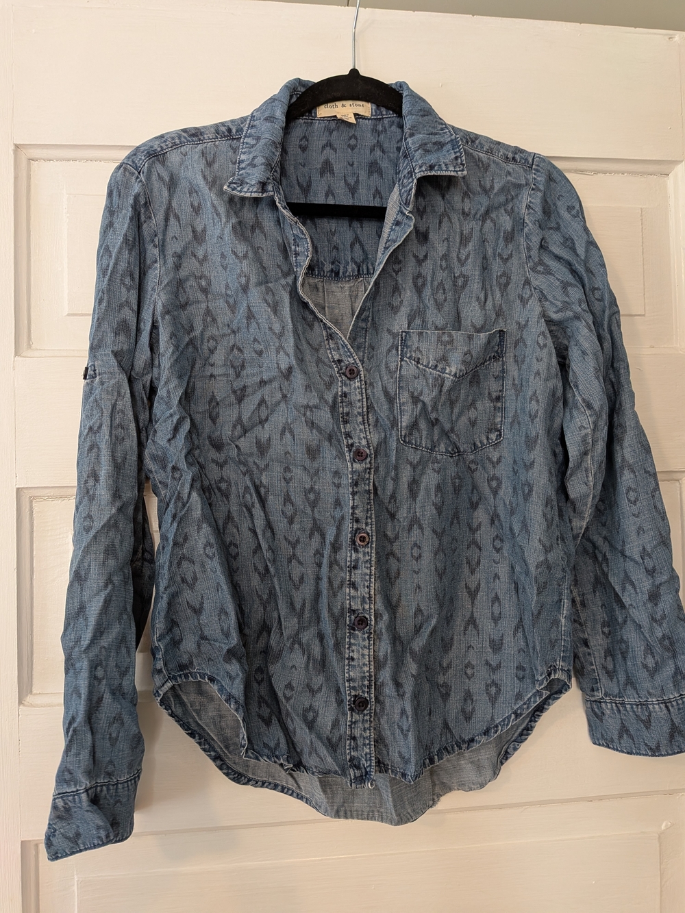 Cloth & Stone Blue Ikat-Print Denim Shirt